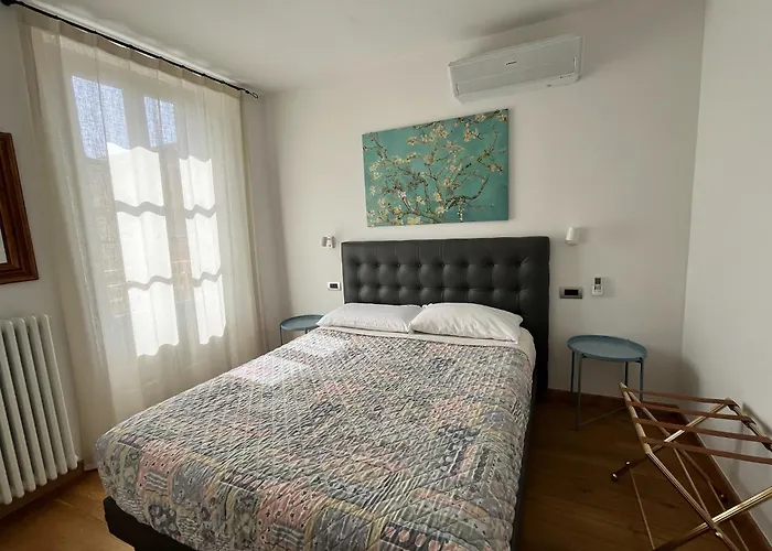 I Varenna Apartmán *