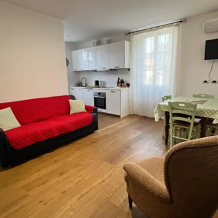 I Varenna Apartmán *